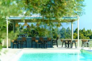 Bazén v ubytování Casa Panorama Adults Only nebo v jeho okolí