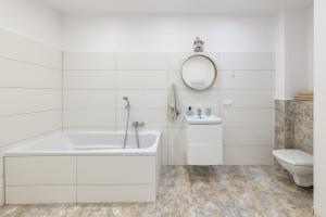 Kúpeľňa v ubytovaní Open Lakes Apartamenty Giżycko + 37 fotografií