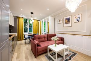 Posedenie v ubytovaní Native Apartments Nowowiejska 9