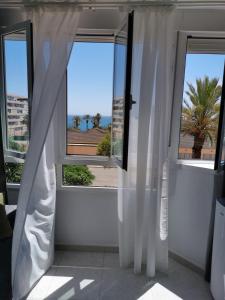 Fotografie z fotogalerie ubytování Sea-view apartment with pool v destinaci Torrevieja