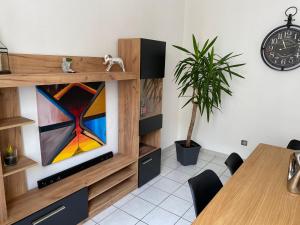 Fotografia z galérie ubytovania APPARTEMENT SPACIEUX v destinácii Orange