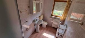 Koupelna v ubytování Apartment in Medulin with Two-Bedrooms 3