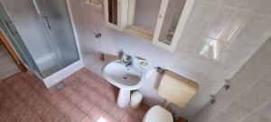 Koupelna v ubytování Apartment in Medulin with Two-Bedrooms 3 + 9 fotografií