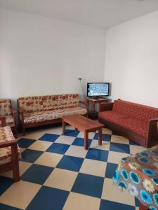 Foto de la galería de Vacation Apartments in a Private Villa with Private Beach Access en Alexandría