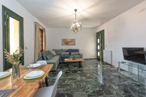Posezení v ubytování A&S Seaside House
