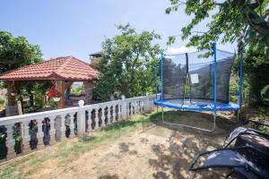 Vonkajšia záhrada v ubytovaní Villa Anna