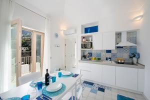 Кухня или мини-кухня в Residence Buonocore
