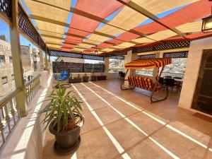 Restaurace v ubytování Villa Mira GuestHouse 2 - Downtown Central Amman - AL DIYRIH