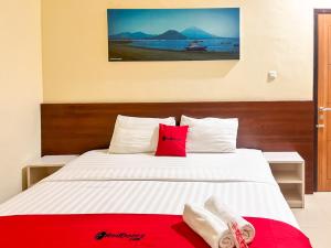 Galeriebild der Unterkunft RedDoorz Plus @ Grand Tabona Hotel Ternate in Ternate