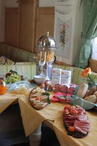 Toit of the bed and breakfast aladel või selle läheduses