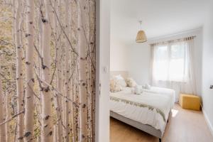 Posteľ alebo postele v izbe v ubytovaní L'Annexe du 43 - Beautiful T3 for 4 people with balcony