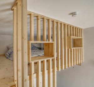 Posteľ alebo postele v izbe v ubytovaní Studio Cardinal - Study mezzanine refait à neuf proche de la gare