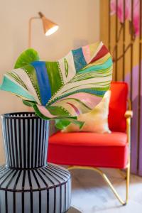 Ein Sitzbereich in der Unterkunft La Pagerie - Tropical Garden Hotel