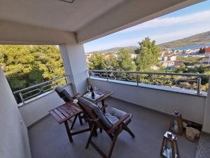 Apartment Pinia tesisinde bir balkon veya teras