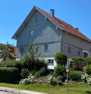 AitrachにあるFerienwohnung d.d. Chaletの大家