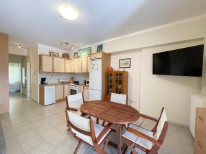 Kuchyňa alebo kuchynka v ubytovaní Nafplio Downtown Apartment