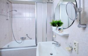 Koupelna v ubytování Hotel Pflug