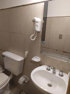 Et badeværelse på Apart Anficosta