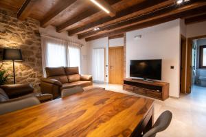 TV a/nebo společenská místnost v ubytování Casa Ronda