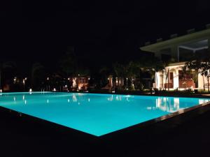 Piscina di Anukama Resort o nelle vicinanze