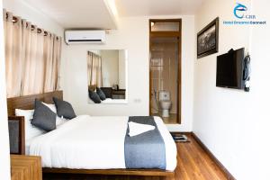 TV a/nebo společenská místnost v ubytování Hotel Dreams connect GRB