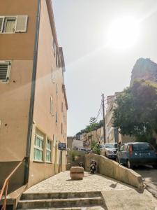 Výhľad na hory alebo výhľad na hory priamo z apartmánu