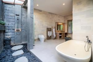 Koupelna v ubytování Arkamara Dijiwa Ubud