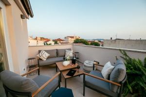 Balkón nebo terasa v ubytování FK Luxury Penthouse