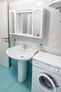Koupelna v ubytování M310 - Marcelli, trilocale con terrazzo comodo ai servizi