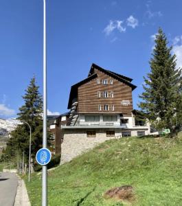 ホテルが所在する建物