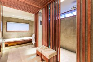 Letto o letti in una camera di Club Wyndham Dinner Plain, Trademark Collection by Wyndham