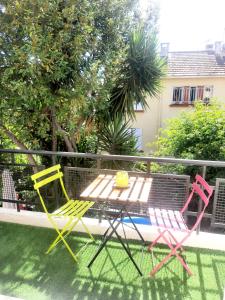 Vonkajšia záhrada v ubytovaní Le Provence - station balnéaire Les Sablettes + 37 fotografií