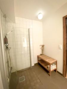 Koupelna v ubytování Lumi Guest House