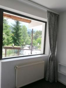 Fotografie z fotogalerie ubytování M7 Villa Bed& Bistro v destinaci Timisul de Jos