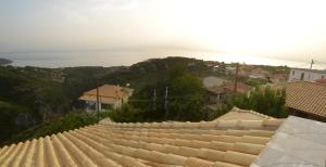 Gallery image of Papadeas Villas in Megáli Mandínia