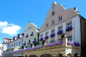 Budova, kde se hotel nachází