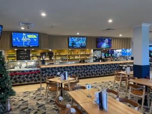 Restaurace v ubytování Meadowbrook Hotel Brisbane