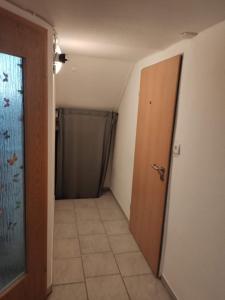 Fotografie z fotogalerie ubytování Schönes einfaches zentrales Zimmer in Oldenburg v destinaci Oldenburg