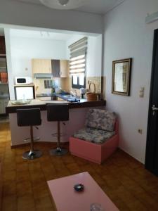 Kuchyňa alebo kuchynka v ubytovaní Ostria Apartments Kalives