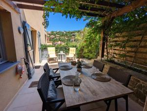 Zdjęcie z galerii obiektu Appartement neuf, 128 m², 3 terrasses w mieście Collioure