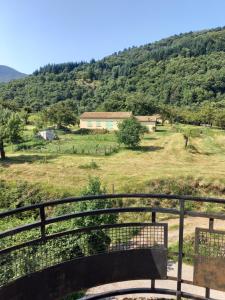 Gallery image of Gîte Tilleul Maison de Famille 3 à 6 pers in  Labastide-sur-Bésorgues +13 photos