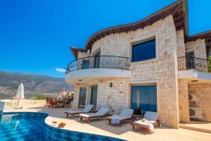Πισίνα στο ή κοντά στο Villa Fortuna Sunset 1