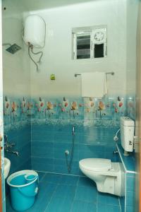 NJK Residency tesisinde bir banyo