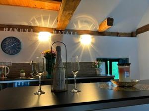 Kuchyň nebo kuchyňský kout v ubytování Peškův mlýn - apartmán + 20 fotografií