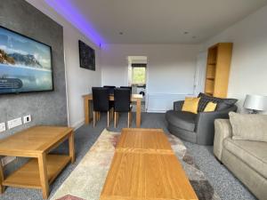 O zonă de relaxare la Pure Apartments Fife - Dunfermline - Pitcorthie