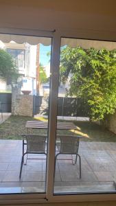 Ogród w obiekcie Elena apartment chalkidiki