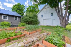 Gallery image of Saratoga Farmstead B&B in Saratoga Springs +54 photos