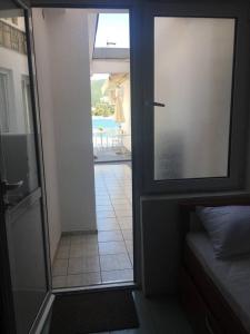 Fotografie z fotogalerie ubytování Studio apartmani Rafailovici v destinaci Rafailovići