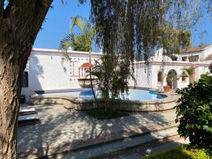 Piscina en o cerca de Villa Colonial