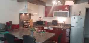 Galeriebild der Unterkunft Le jardin de l'horloge in La Rochelle